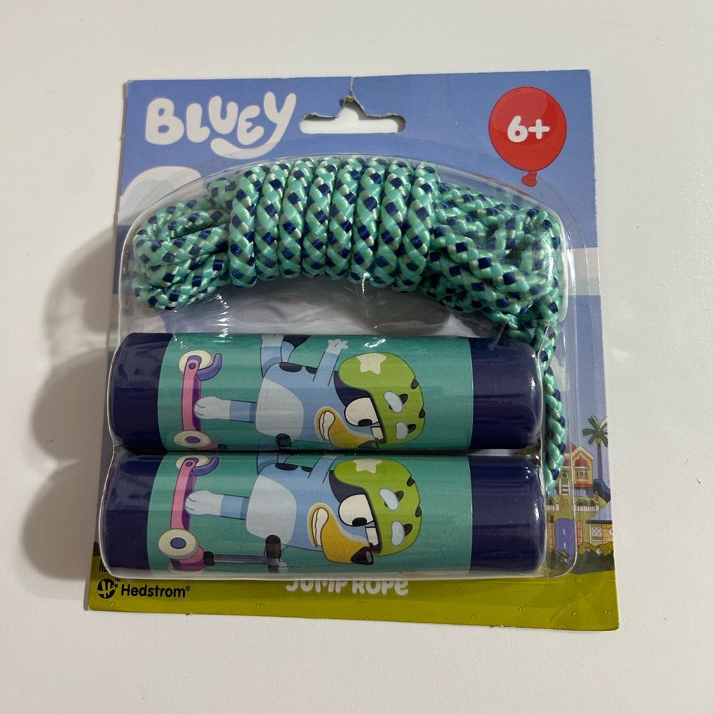 Disney Kids Jump Rope Set - Picture 2 of 7